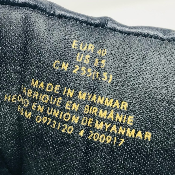 H&M Quilted Slip On Sandals Black Size 8.5 - Picture 3 of 5